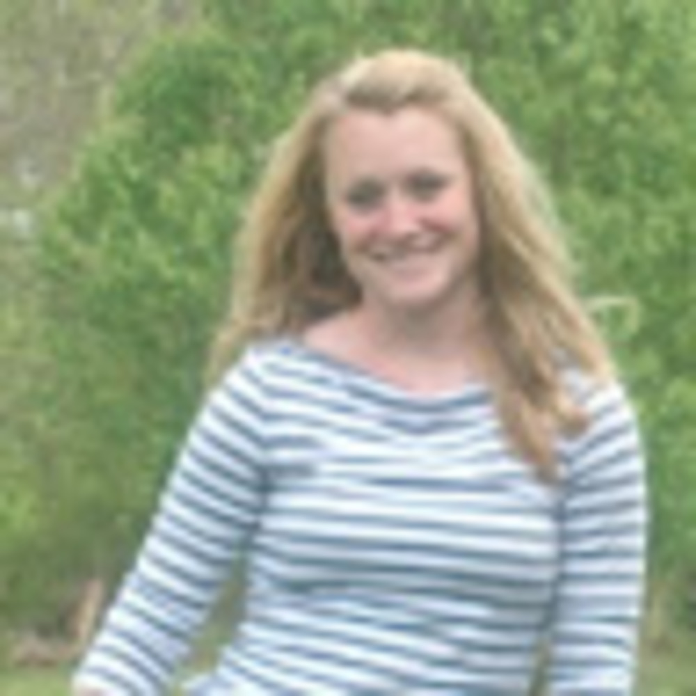 Meet your Posher, Caitlin